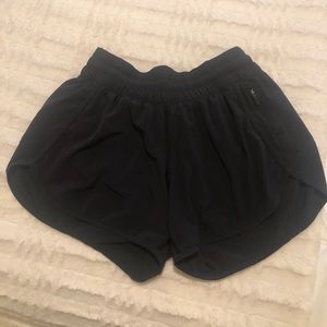 Lululemon Black Tracker Shorts - Size 8